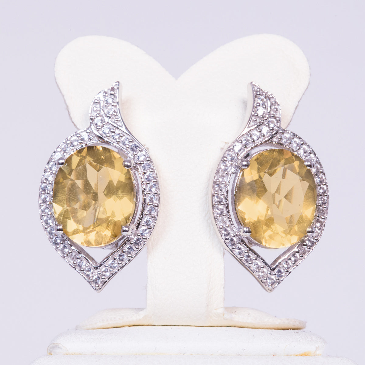 Silberohrringe mit bolivianischem Quarz und weißem Topas 1 