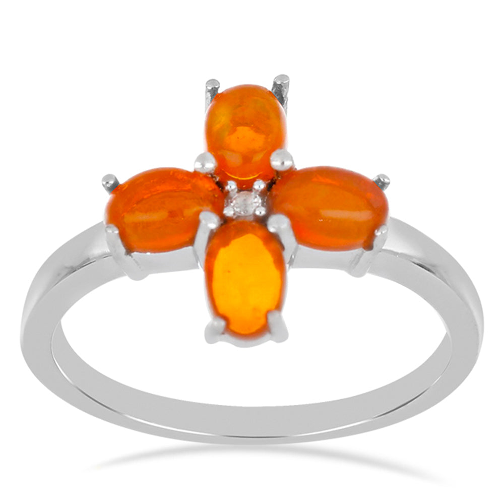 Silberring mit orangefarbenem Opal aus Lega Dembi und weißem Topas