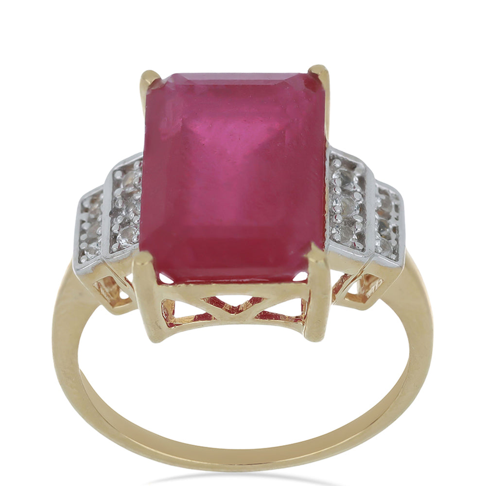 Goldplattierter Silberring mit Rubin aus Madagaskar und weißem Topas