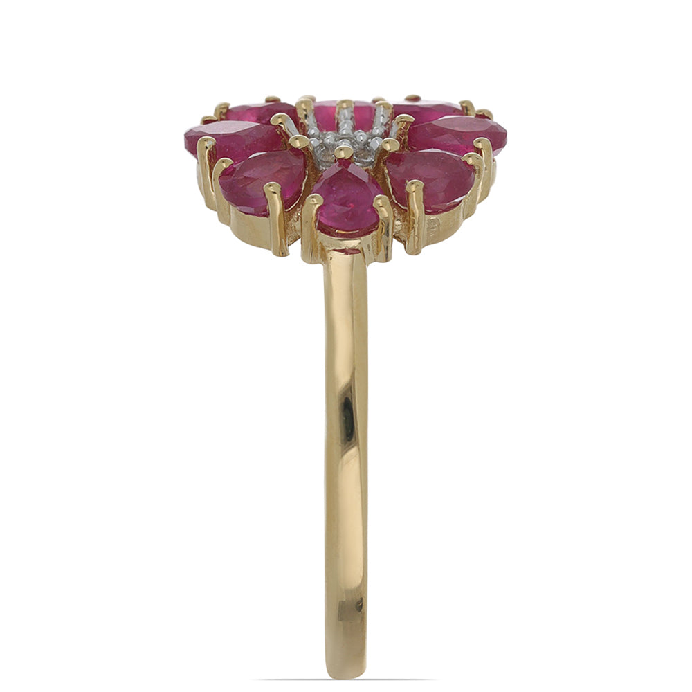 Goldplattierter Silberring mit Rubin aus Madagaskar und weißem Topas