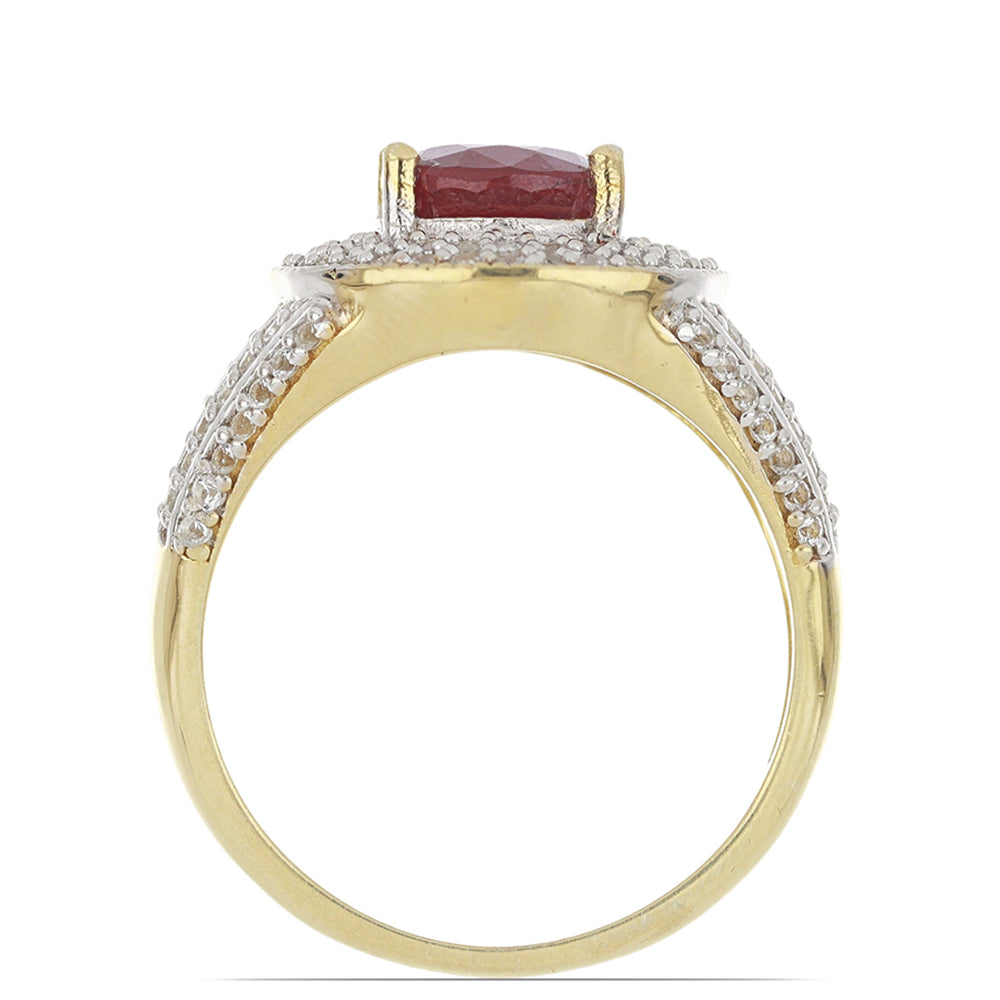 Goldplattierter Silberring mit Rubin aus Madagaskar und weißem Topas