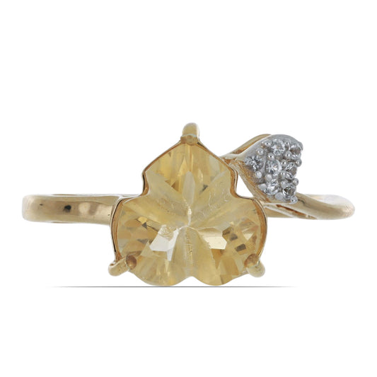 Goldplattierter Silberring mit Zitrin aus dem Ural und weißem Topas