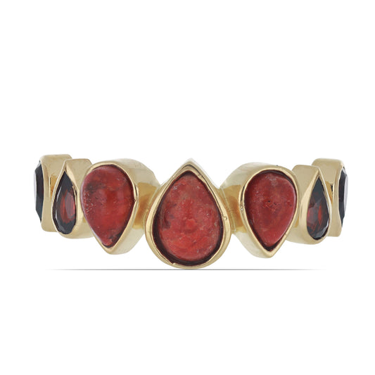 Goldplattierter Silberring mit roter Schwammkoralle