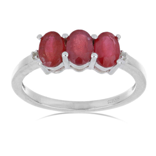 Silberring mit Rubin aus Madagaskar und weißem Topas