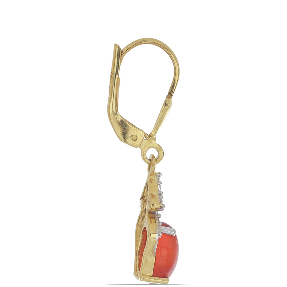 Goldplattierte Silberohrringe mit Karneol und weißem Topas