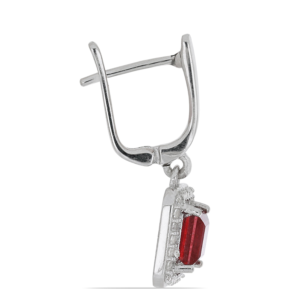 Silberohrringe mit Rubin aus Madagaskar und weißem Topas