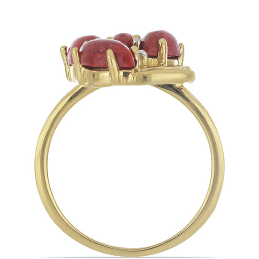 Goldplattierter Silberring mit roter Schwammkoralle und weißem Topas