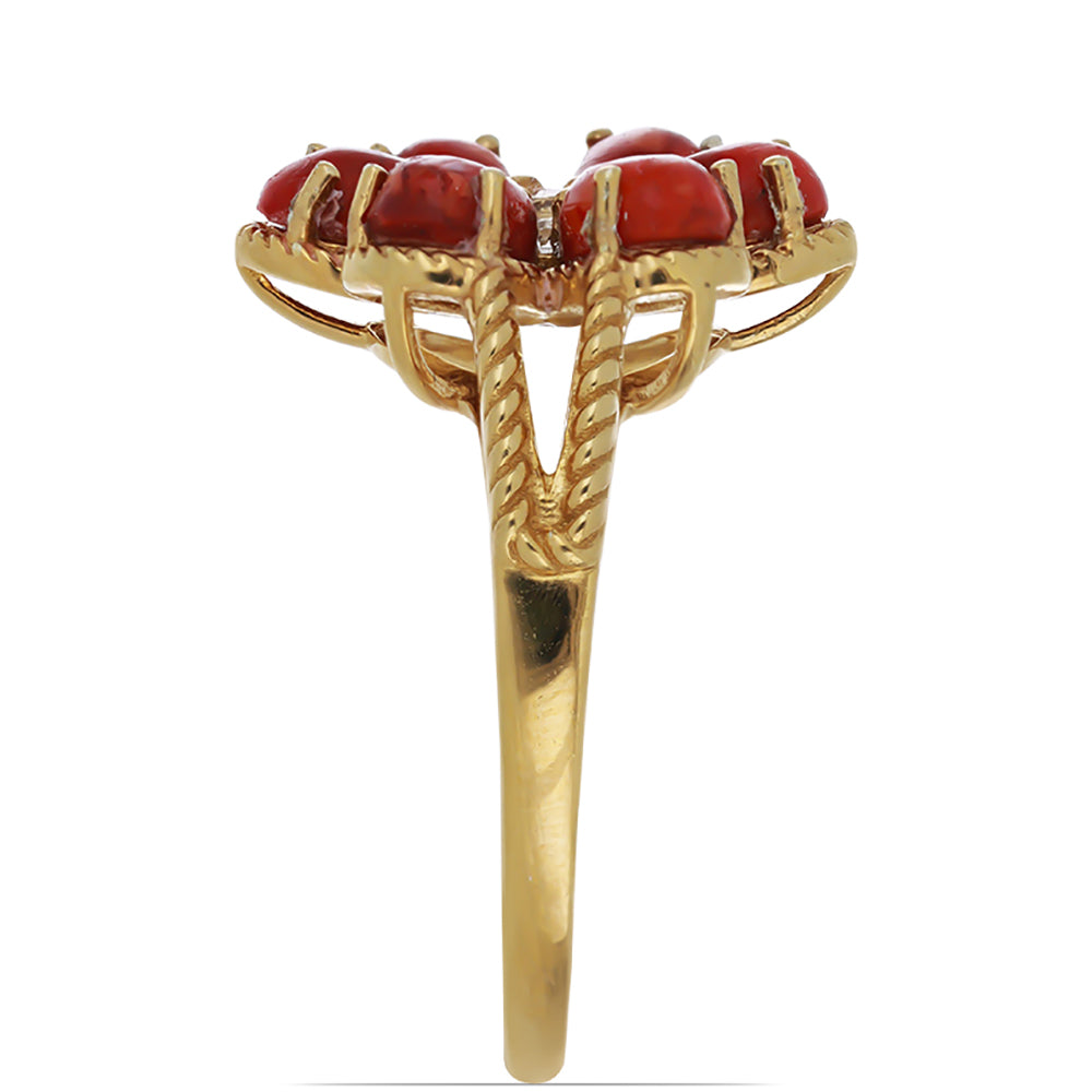 Goldplattierter Silberring mit roter Schwammkoralle und weißem Topas