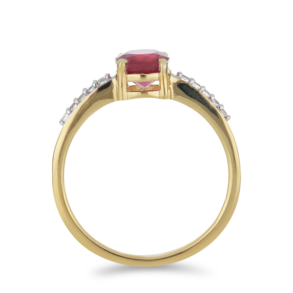 Goldplattierter Silberring mit Rubin aus Madagaskar und weißem Topas