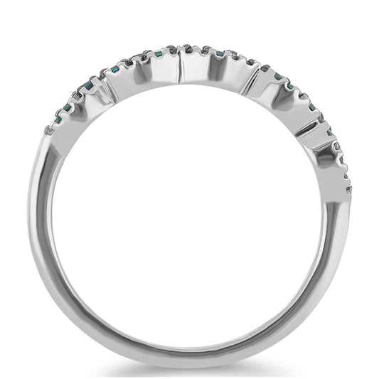 Silberring mit blauem Diamant