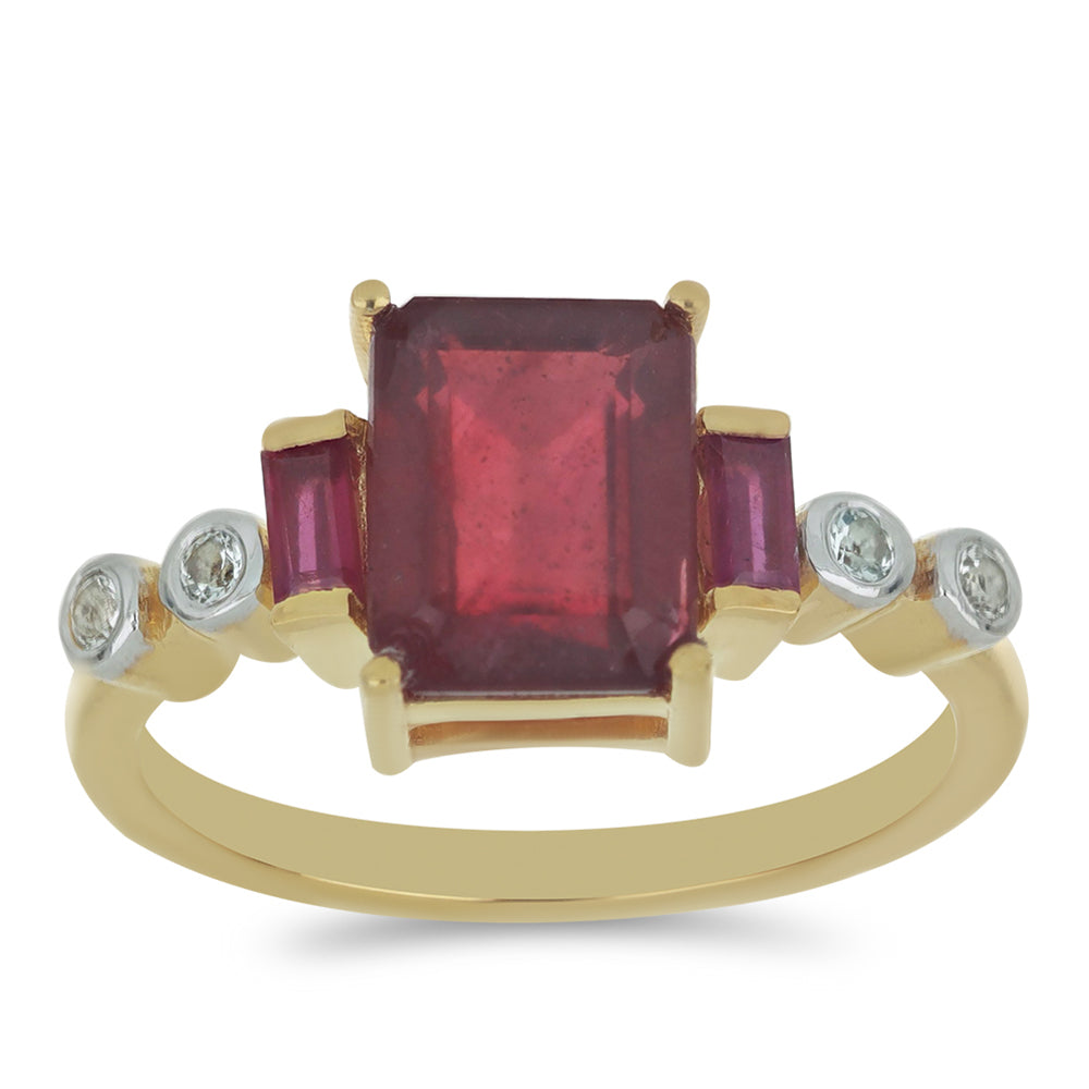 Goldplattierter Silberring mit Rubin aus Madagaskar und weißem Topas