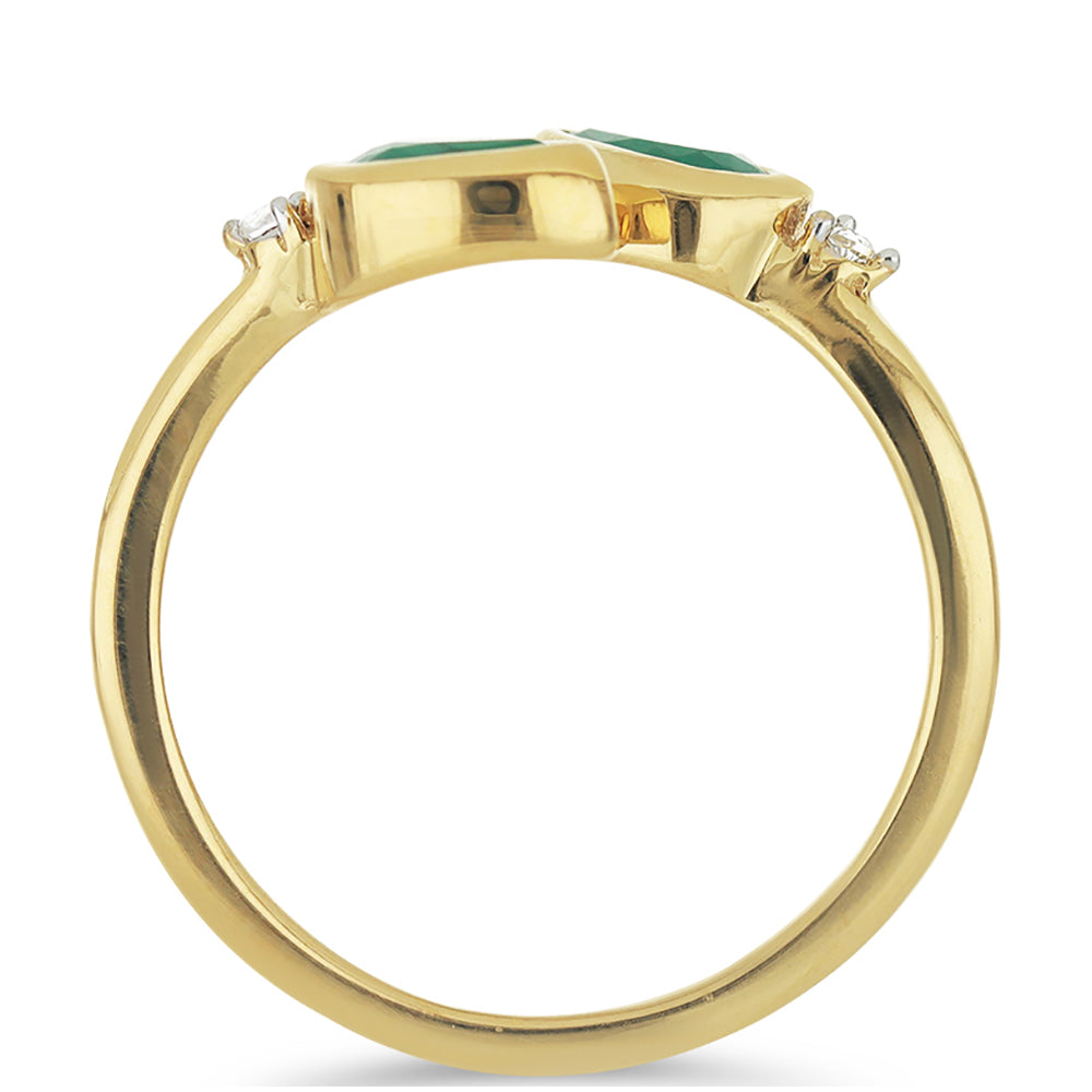 Goldplattierter Silberring mit brasilianischem Smaragd und weißem Topas