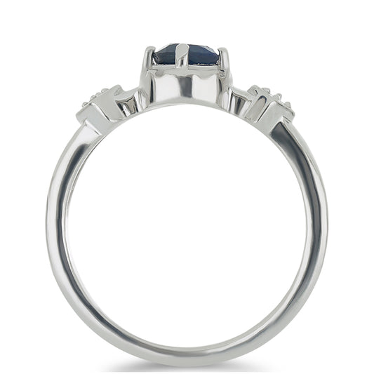 Silberring mit blauem Rosebery Saphir und weißem Topas